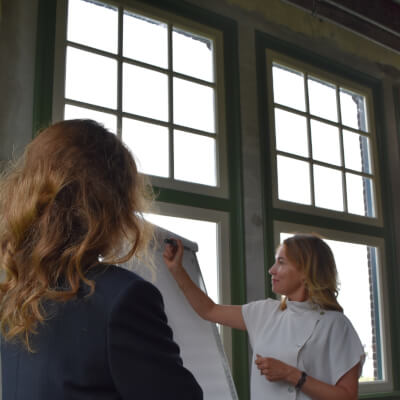 Saarloos, Doreen Doreen Saarloos