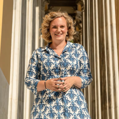 Melikidis, Melina Melina Melikidis